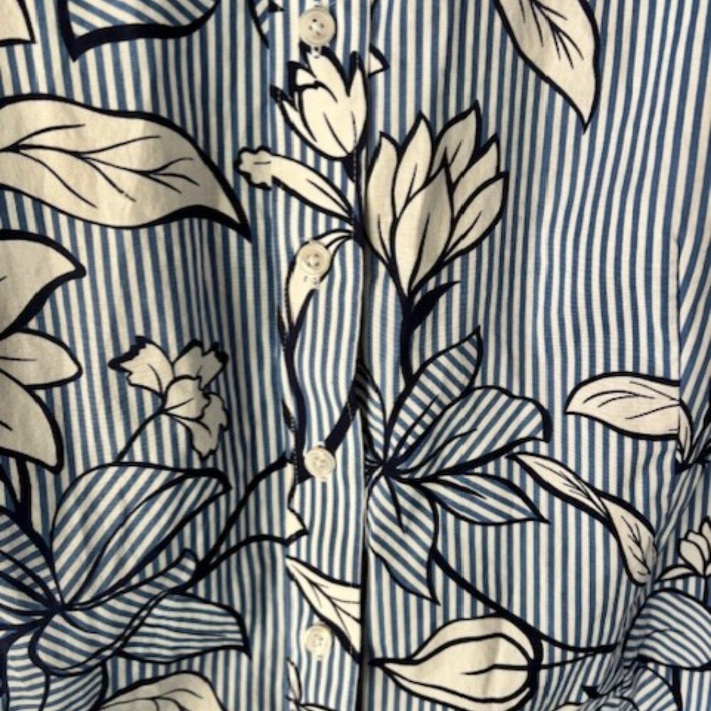 Talbots 18W Blue White Trim Floral Long Sleeve No Iron Preppy Botanical Cottage - Picture 7 of 8